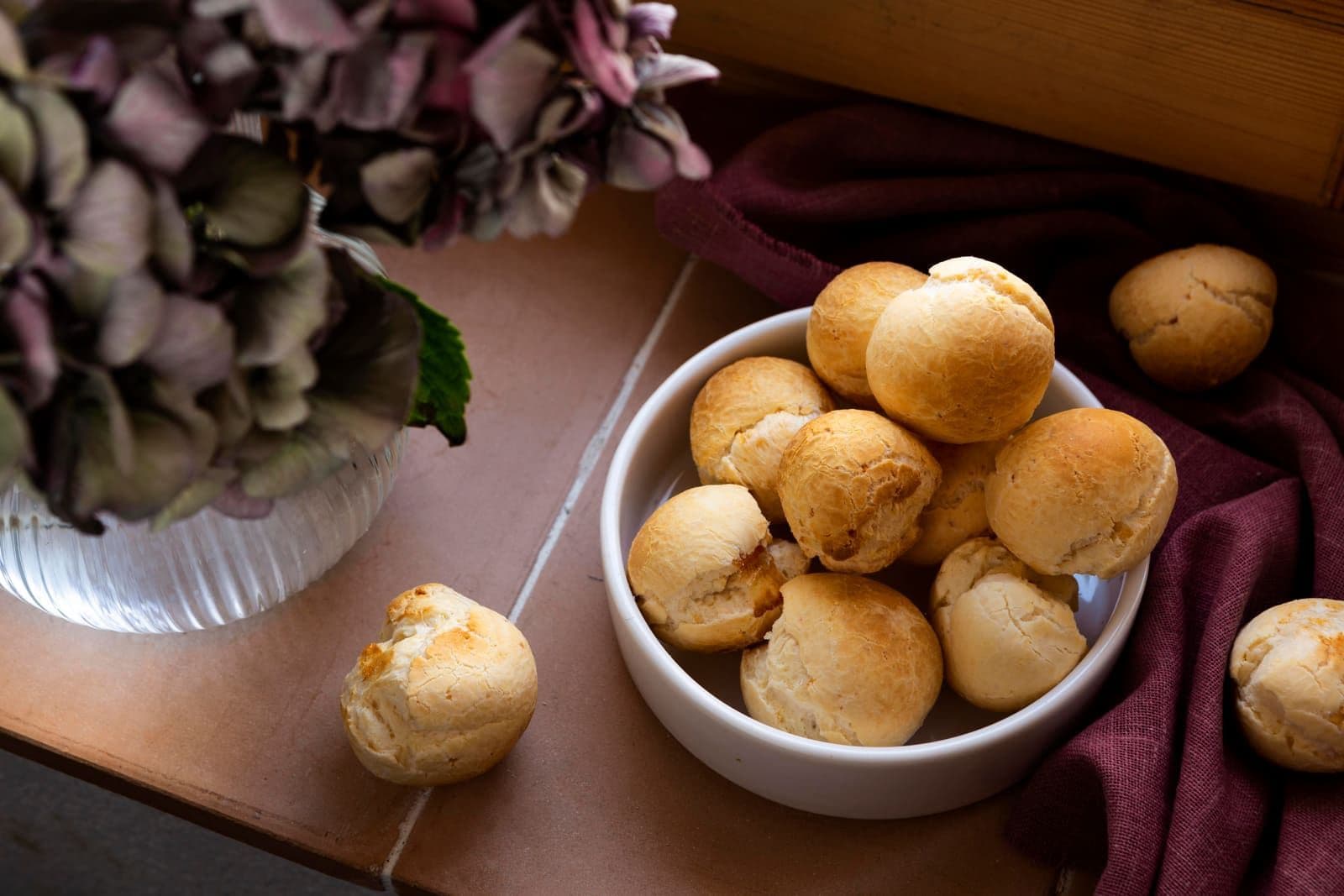 O pão de queijo que sua padaria precisa ter na vitrine